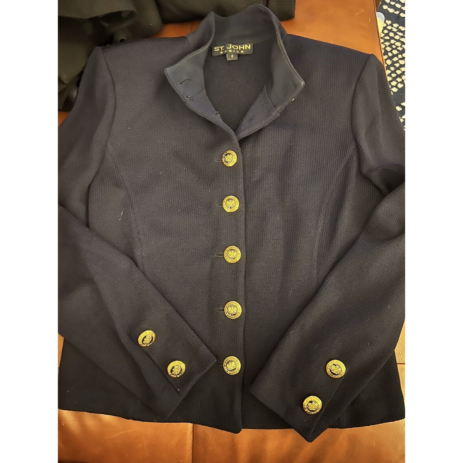 St.John Basic Knit Jacket Blazer Navy Blue Size 8 Made In Usa Gold Logo Buttons